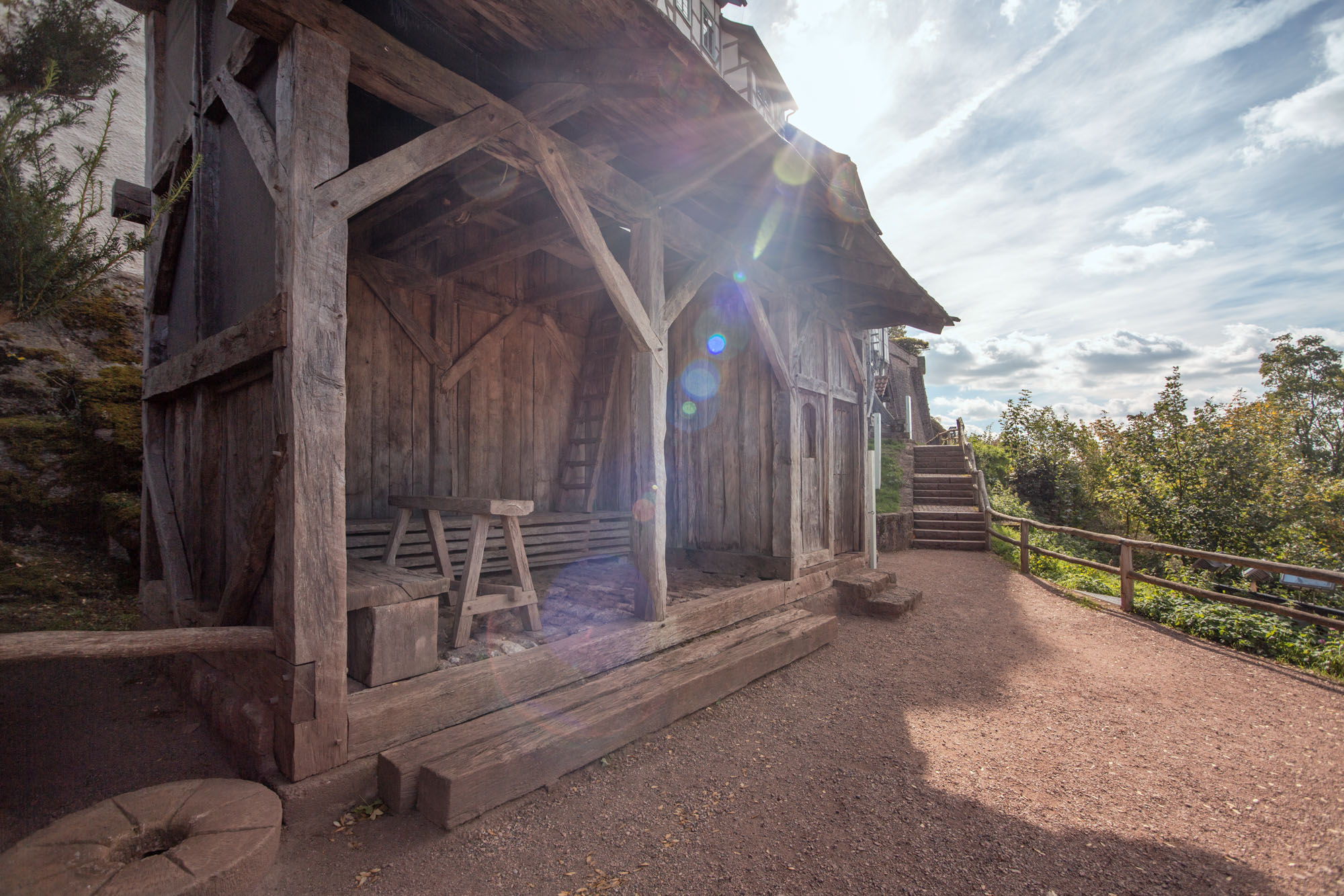 Bauhütte auf dem Burgenbauplatz