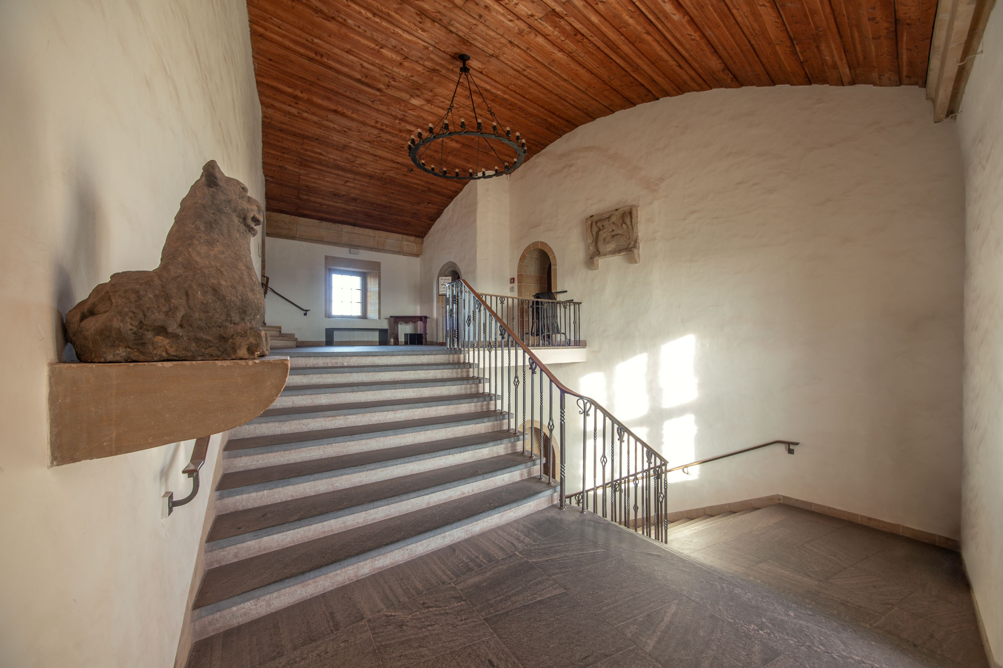 Neues Treppenhaus